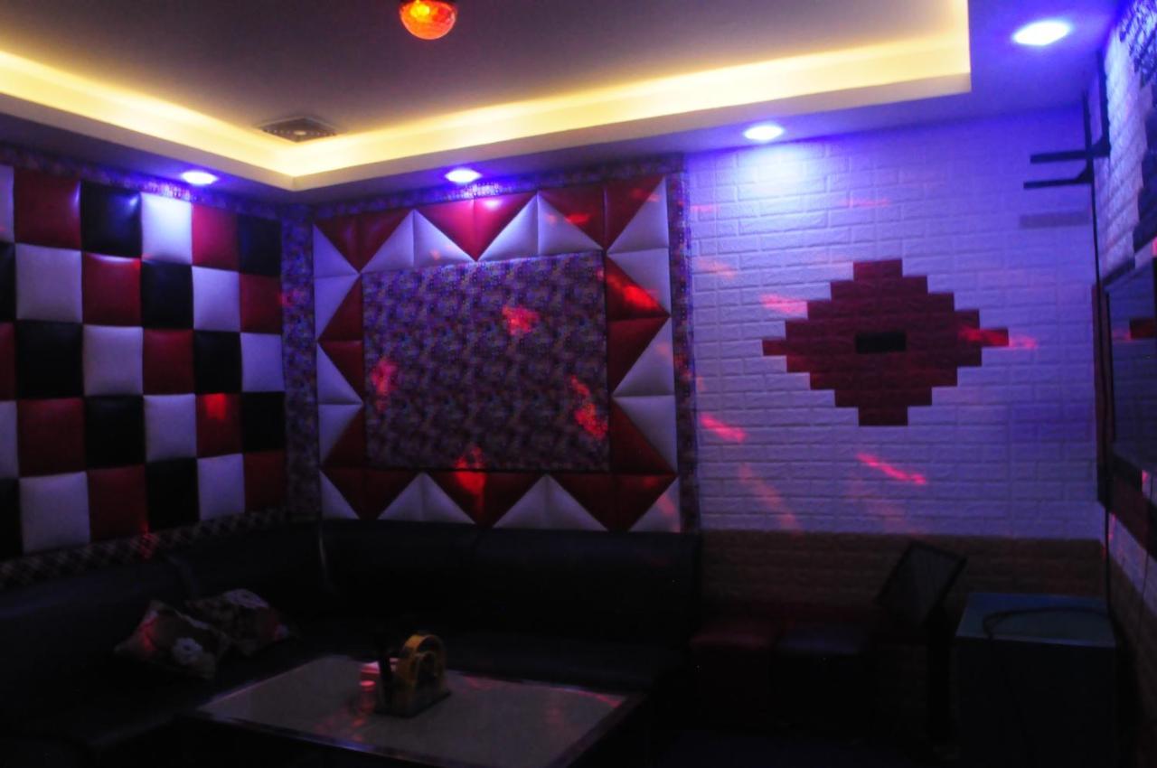 Nay Chi Lin Hotel Pathein Buitenkant foto
